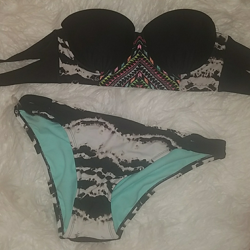 Swim suit